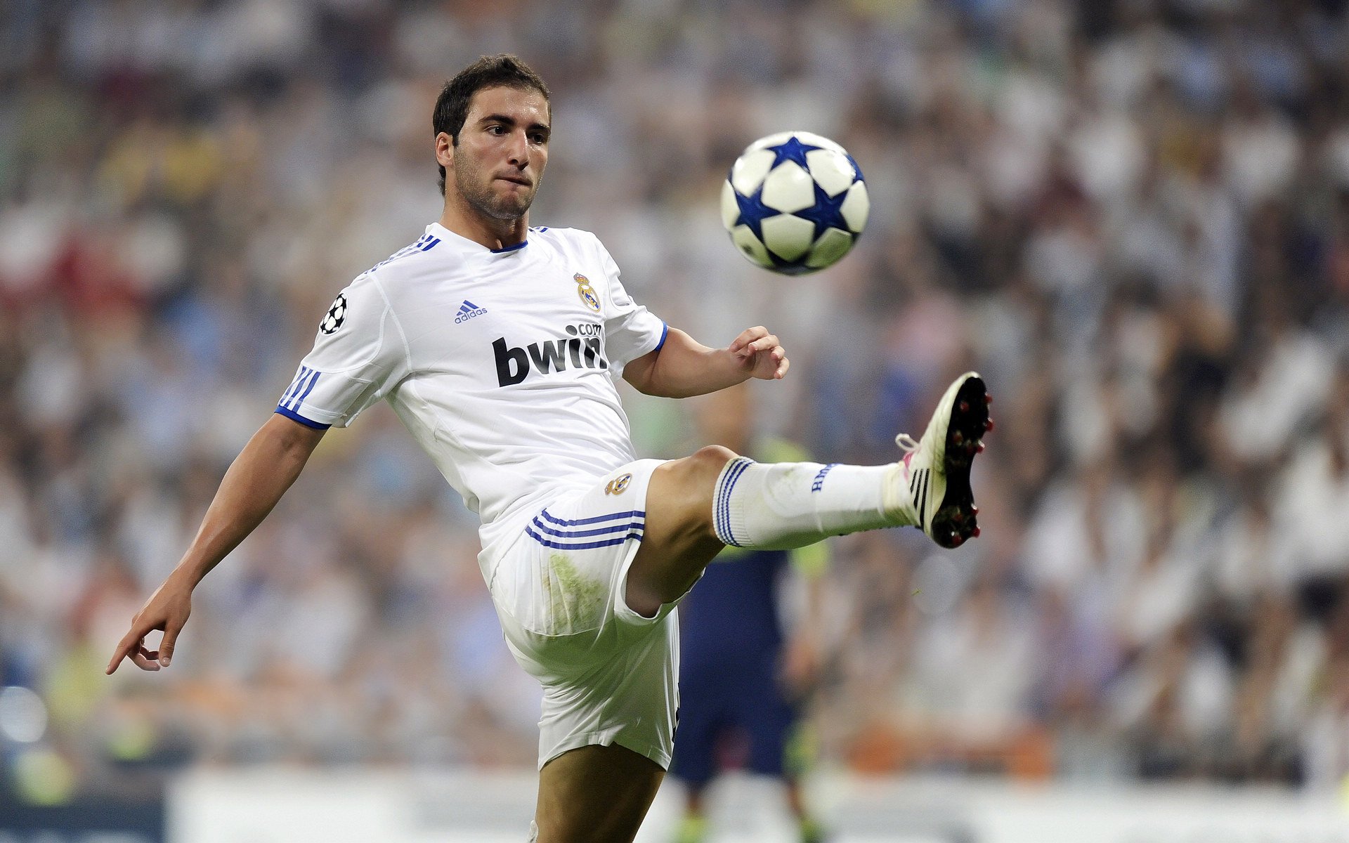 DB电竞平台-阿劳霍化身叹息之墙,贝蒂斯对阵哥伦比亚一役,他让对手陷入无解迷宫