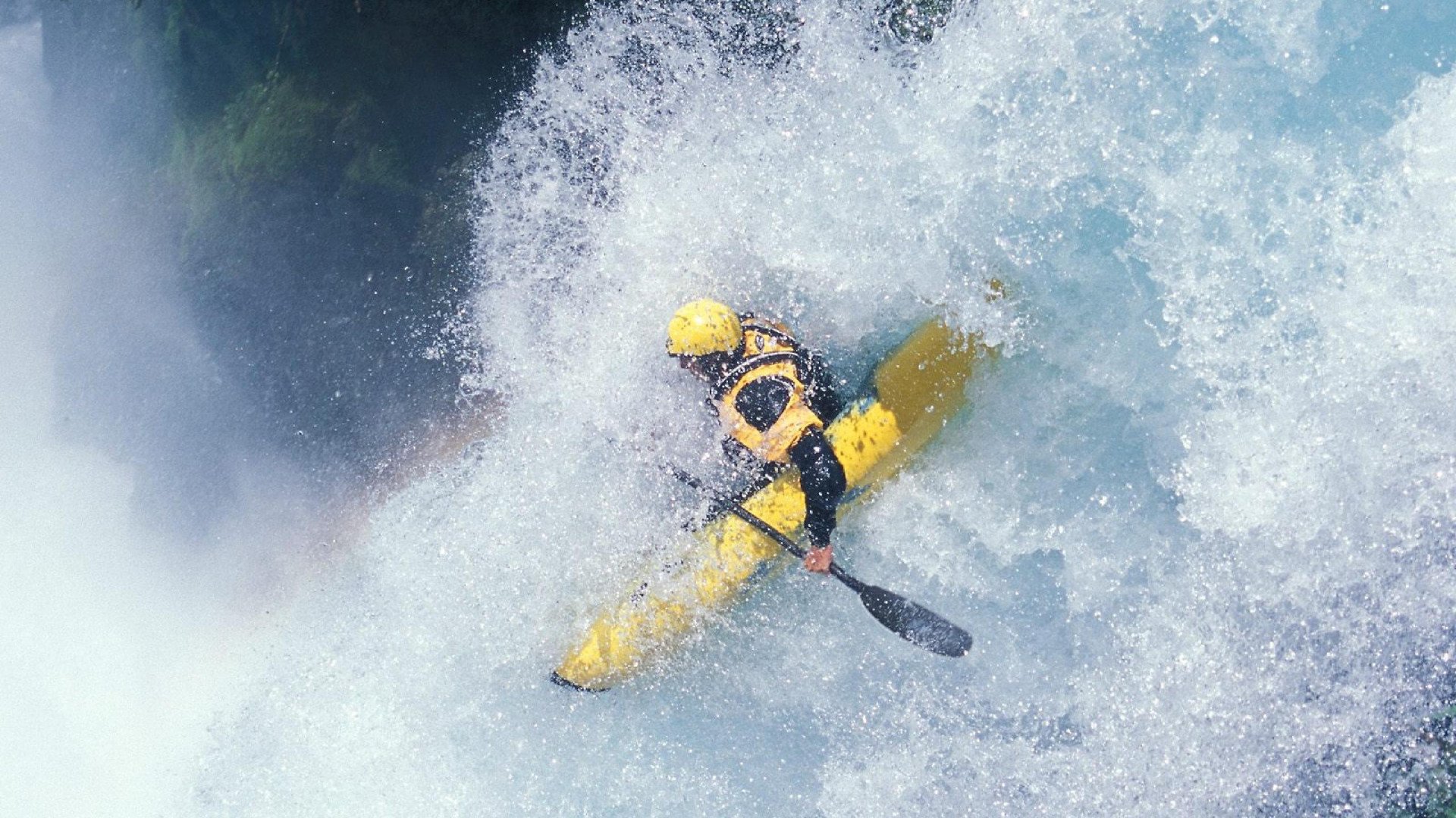 DB电竞分析入口-绿茵场上的横扫，乒乓台前的惊艳，当德国足球遇见张本智和