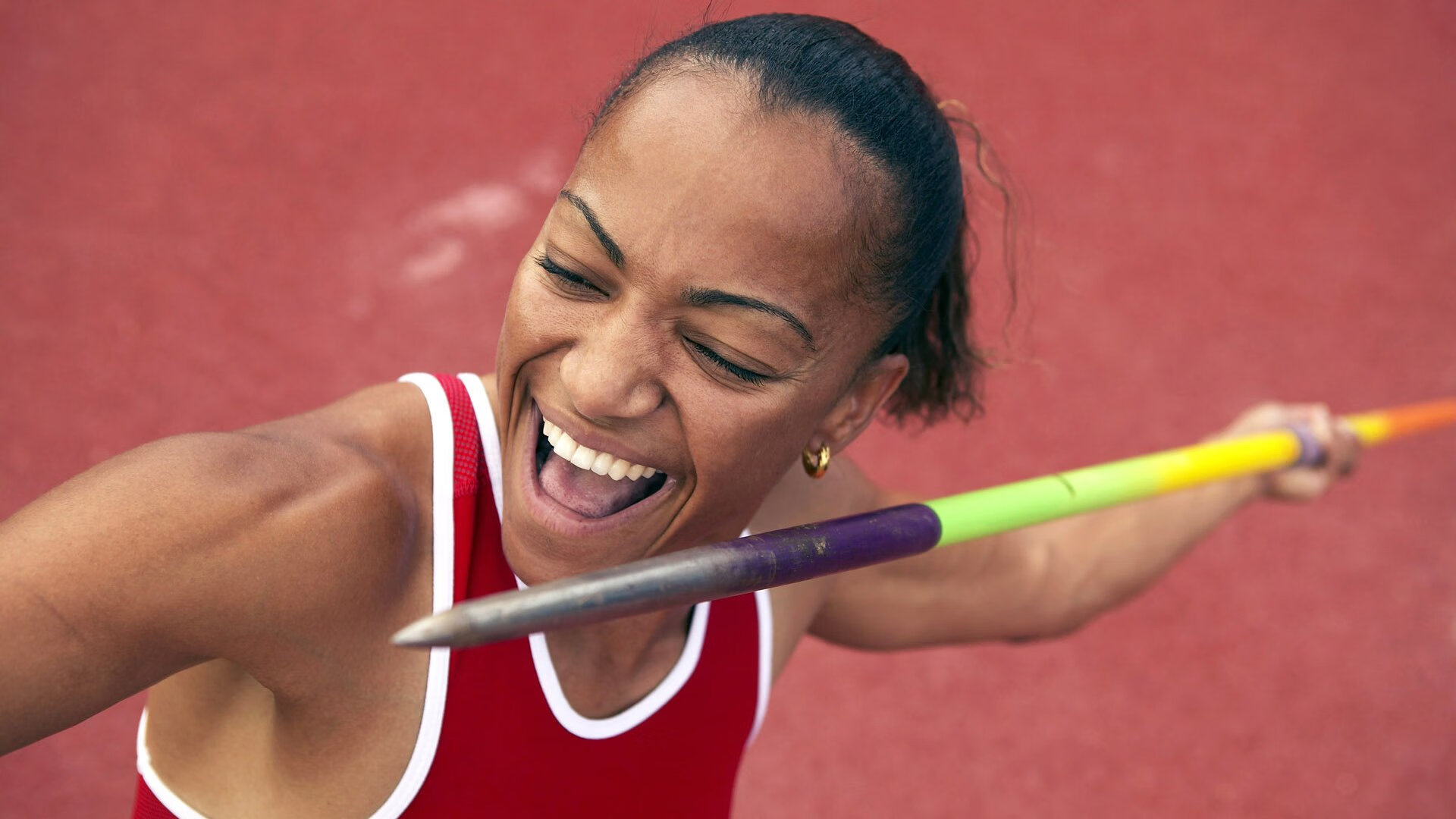 快船碾压青岛队，利拉德扛起全队，一场跨越时空的篮球对话